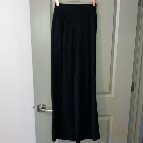 NWOT Spanx Crepe Pleated Trouser Wide Leg Sz XS - Picture 2 of 8